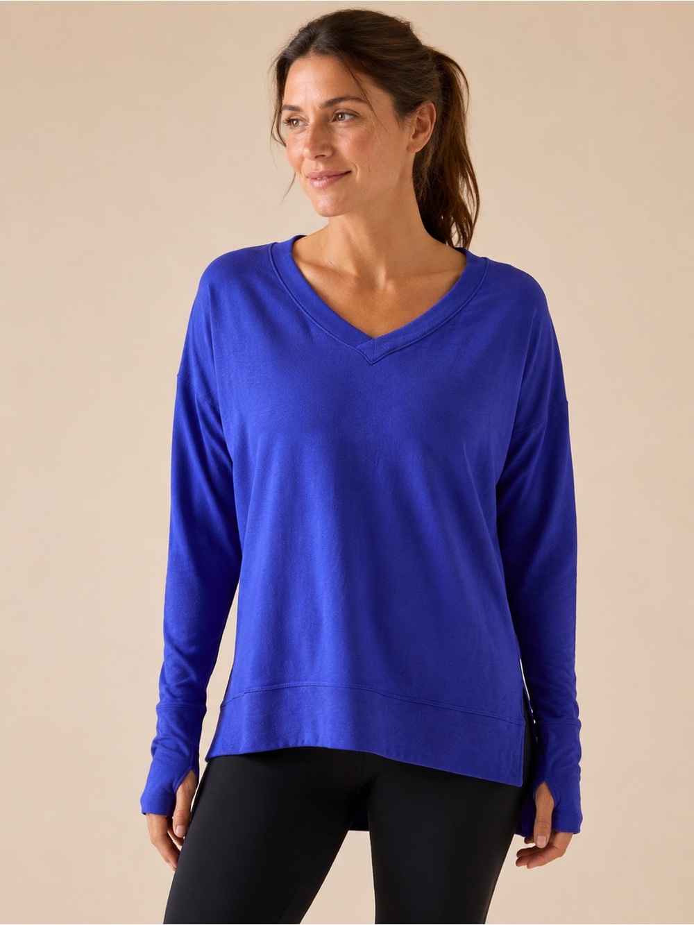 Athleta Coaster Luxe V-Neck Sweatshirt Royal Blue Thumbholes Size L